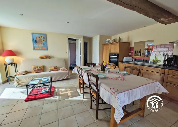 La Closerie De La Trottiniere Holiday home Sainte-Suzanne-et-Chammes